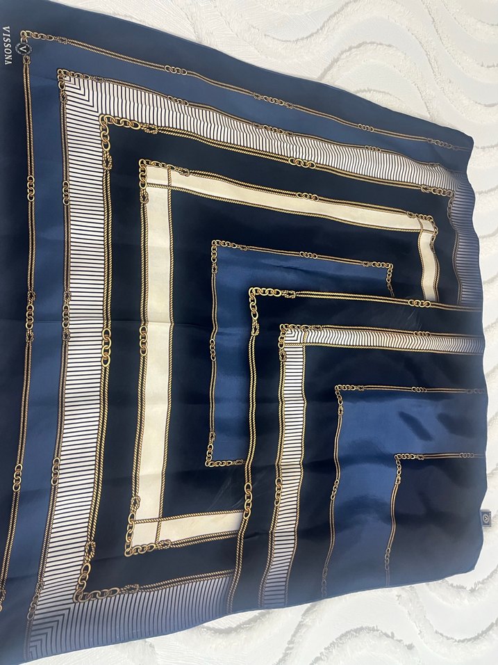 Zincir Detaylı Koyu Mavi Kadın Fular - Görsel 2