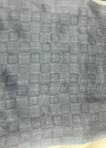 Mavi ve Gri Tonlarda eşarp - Görsel 2