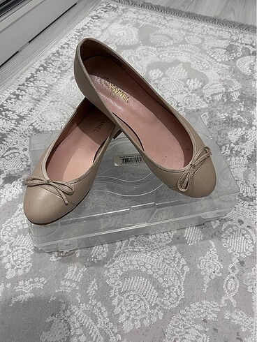 Chanel nude babet