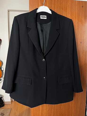 Moda ilgi kadın ceket
