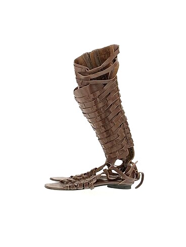 Lesille Sandalet %70 İndirimli.