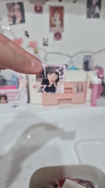Diğer 8 adet kpop freebies