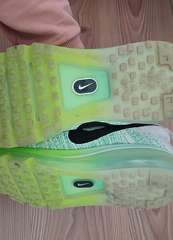 37,5 Beden beyaz Renk Orjinal Nike kadın spor ayakkabı