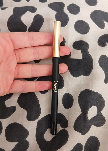 Yves Saint Laurent Yves saint laurent siyah göz kalemi