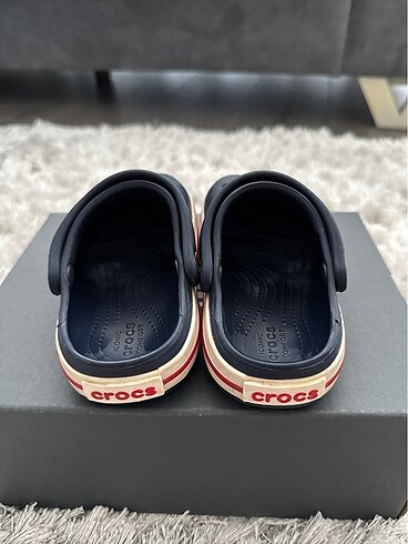23 Beden Orjinal Crocs Terlik