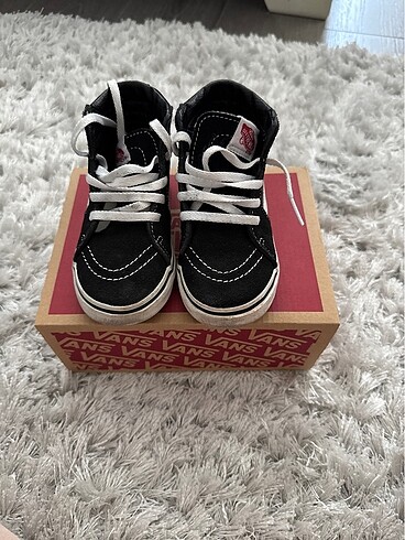 Vans Spor Bot
