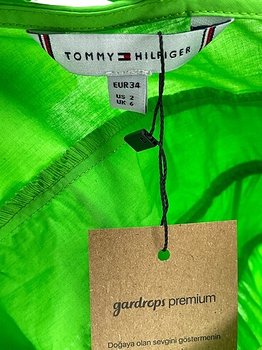 34 Beden yeşil Renk Tommy Hilfiger Uzun Elbise %70 İndirimli.
