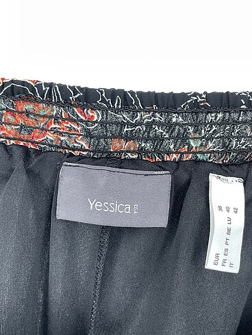 38 Beden çeşitli Renk Yessica Uzun Etek %70 İndirimli.