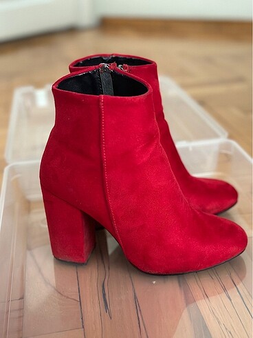 Pelinin Ayakkabıları Kadın Süet Kırmızı Topuklu Bot