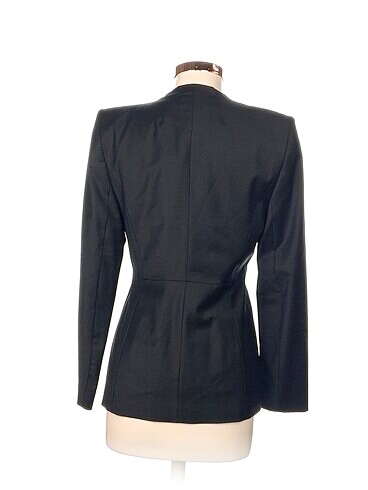 38 Beden ipekyol Blazer %70 İndirimli.