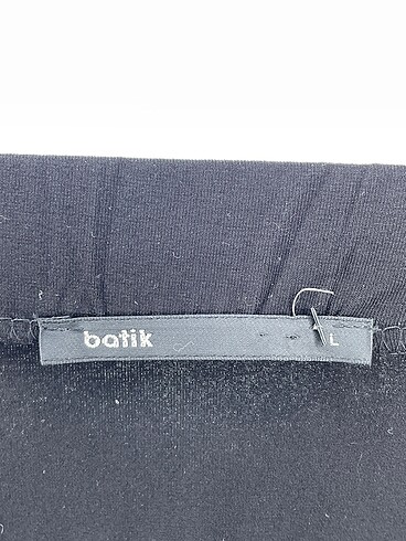 l Beden siyah Renk Batik Midi Etek %70 İndirimli.