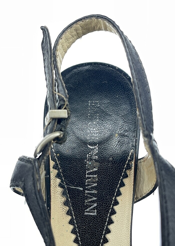 Emporio Armani Platform %70 İndirimli. - Görsel 4