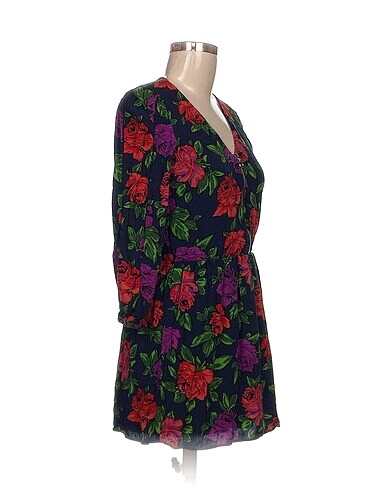 Zara Zara Kısa Elbise %70 İndirimli.