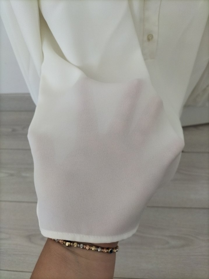 roman 40 beden beyaz Kadın saten /şifon bluz/gömlek - Görsel 2