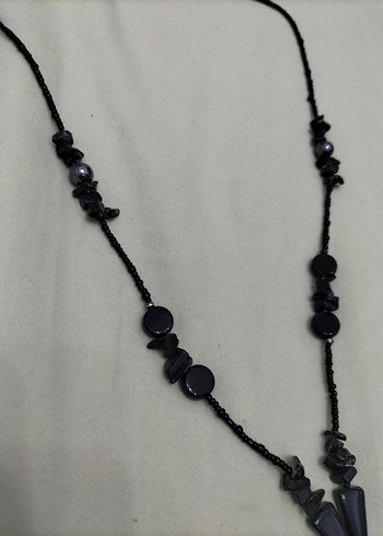 Uzun Siyah Yılan Desenli Boncuklu Kadın Kolye - Görsel 7