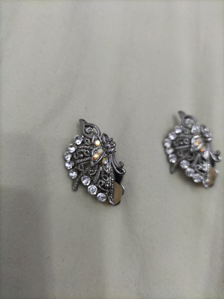 Mini Payetli Vintage Gri Küpe - Görsel 4