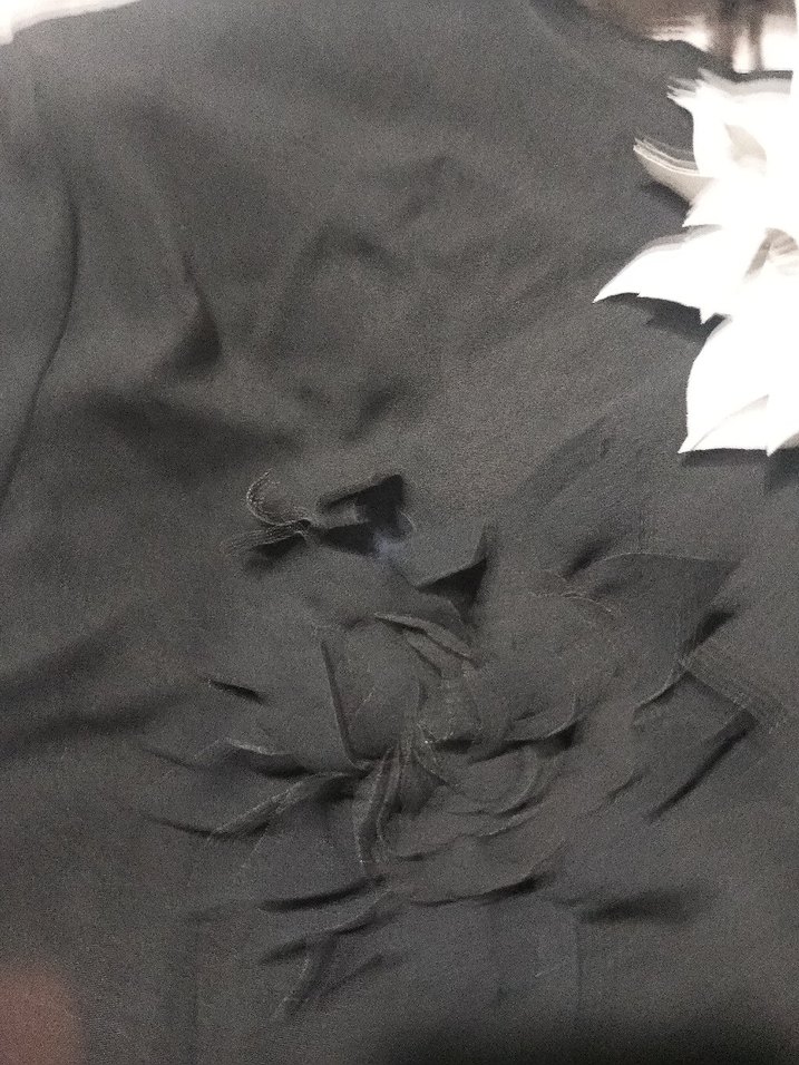 Siyah Fırfırlı Gotik Çiçek Broş - Görsel 4