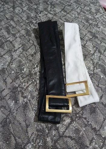 Altın Tokalı Beyaz ve Siyah Deri Kadın Kemer - Görsel 2