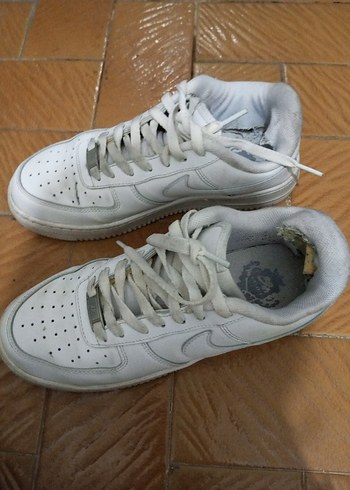 Beyaz Minimalist Kadın Spor Ayakkabı - Görsel 2