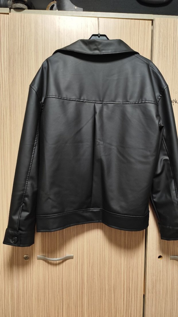 Düğmeli Siyah Deri Kadın Ceket - Görsel 2