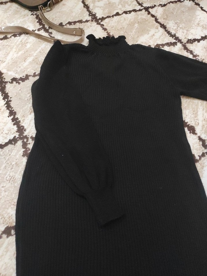 Siyah Boğazlı Fit Triko Kazak - Görsel 3