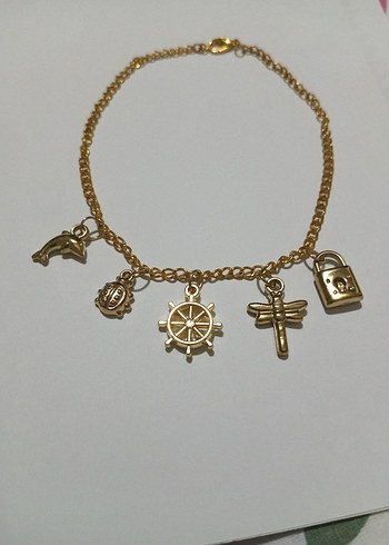 Altın Zincirli Kadın Charm Bileklik - Görsel 5