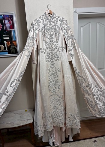 Nakışlı Beyaz Uzun Kollu Nikah Elbisesi sünnet elbisesi olarak - Görsel 7