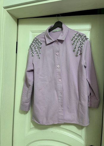 Düğmeli, Nakışlı Mor Kadın Gömlek - Görsel 4