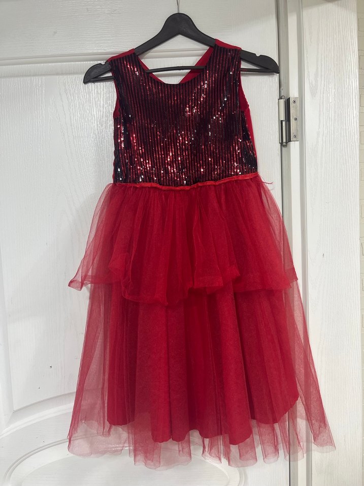 Kızlar için Kırmızı Gotik Fırfırlı Elbise - Görsel 3