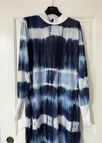 Mavi Batik Desenli Kadın Kısa Triko Kazak - Görsel 2