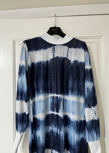 Mavi Batik Desenli Kadın Kısa Triko Kazak - Görsel 5