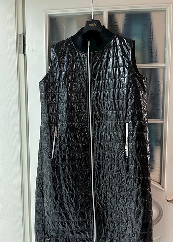 Siyah Uzun Fermuarlı Kadın Yelek - Görsel 5