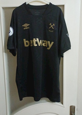 West Ham United 2020/2021 Üçüncü forması..