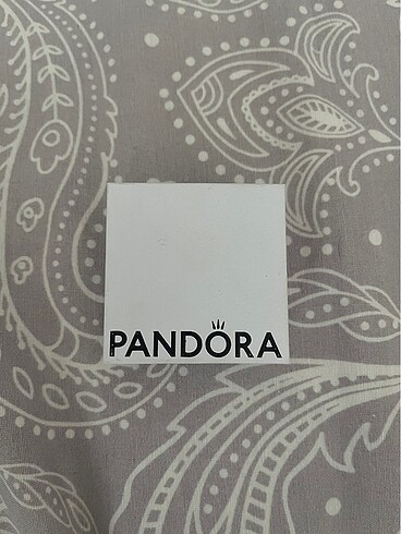 D harfi pandora charm