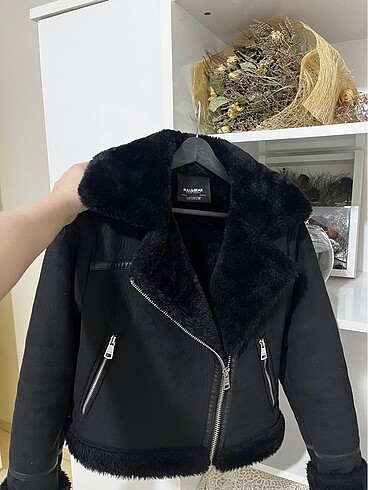 PULL AND BEAR CEKET
