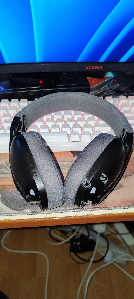 Redragon Skuld Pro Gri Hafif Gaming Kulaklık - Görsel 3