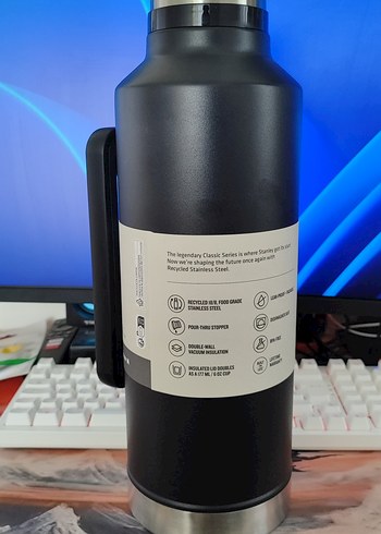 Stanley Siyah Klasik Termos 2.3L - Görsel 2