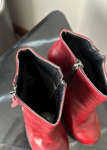 Kırmızı Deri Fermuarlı Kadın Topuklu Bot - Görsel 8