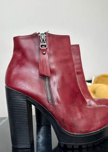 Kırmızı Deri Fermuarlı Kadın Topuklu Bot - Görsel 4
