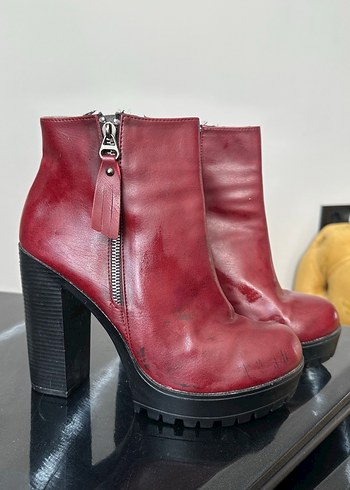 Kırmızı Deri Fermuarlı Kadın Topuklu Bot - Görsel 3