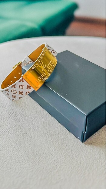 Louis Vuitton Lv bileklik