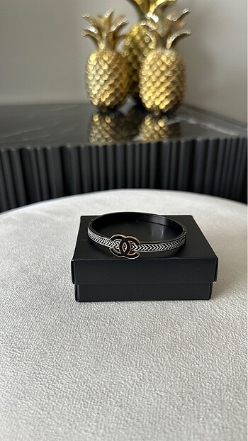 Chanel Chanel kelepçe
