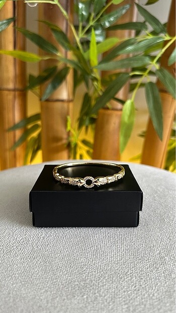 No28 bvlgari serpenti