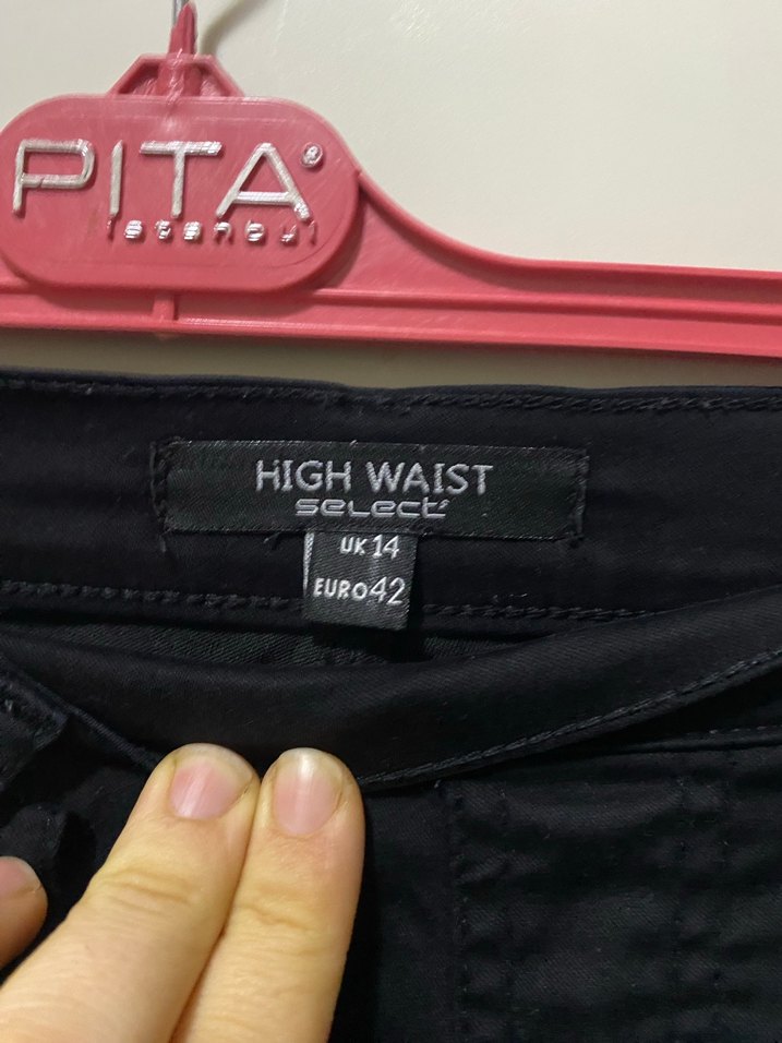 Siyah Dar Kesim Midi Kadın Pantolon - Görsel 2