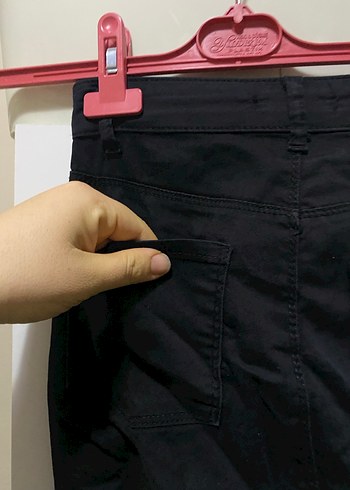 Siyah Kemerli Kadın Kot Pantolon - Görsel 6