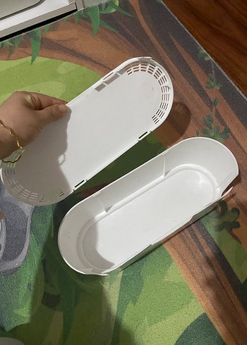 Beyaz Plastik kablo düzenleyıcı - Görsel 4