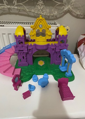 Mor ve Sarı Renkli Oyuncak Kale Seti - Görsel 2