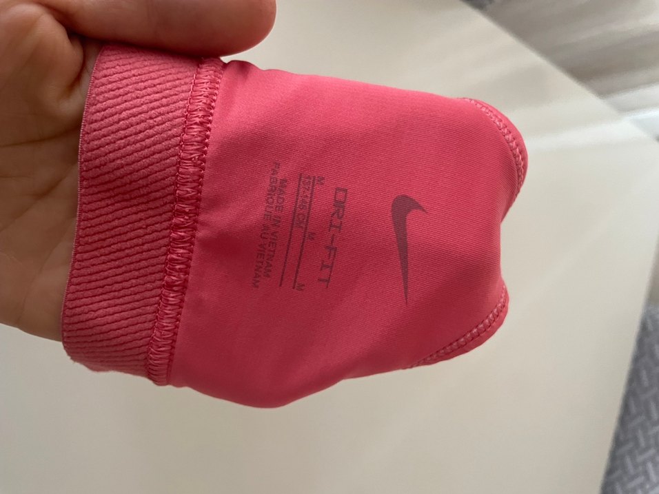 Parlak Pembe Spor Sütyeni - Görsel 4