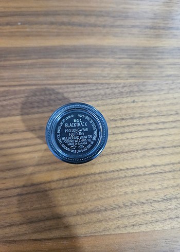 MAC PRO LONGWEAR FLUIDLINE EYE LINER AND BROW GEL - Görsel 2