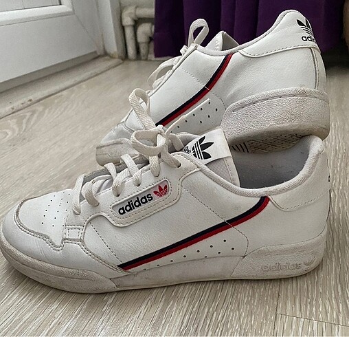 Adidas Continental